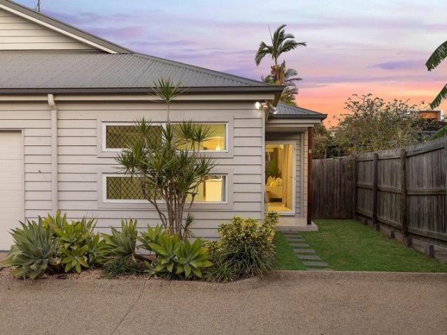 Lifestyle Convenience with a Strong Rental Edge