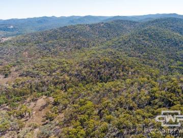 Lifestyle and Hunting Retreat with River Frontage