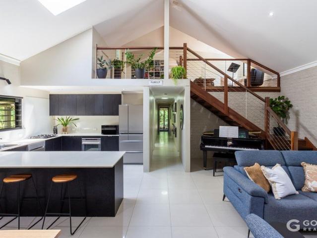 Lifestyle Acreage 15 minutes from Noosa