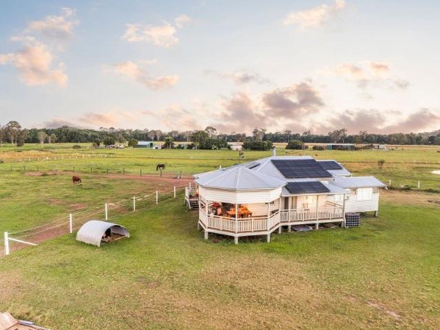 Space, Lifestyle & Opportunity 8.56 Hectares with Horse Facilities & Dual Living Potential