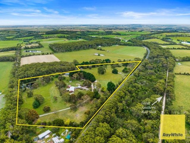 Lifestyle Acreage in the heart of South Gippsland