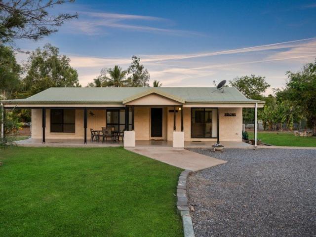 Lifestyle Acreage Living 7,010m² in Sought After Alice River