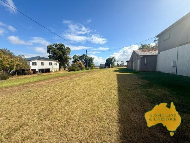 Lifestyle Acreage Opportunity with Character & Convenience