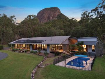 Lifestyle gem nestled at the base of Mt Greville