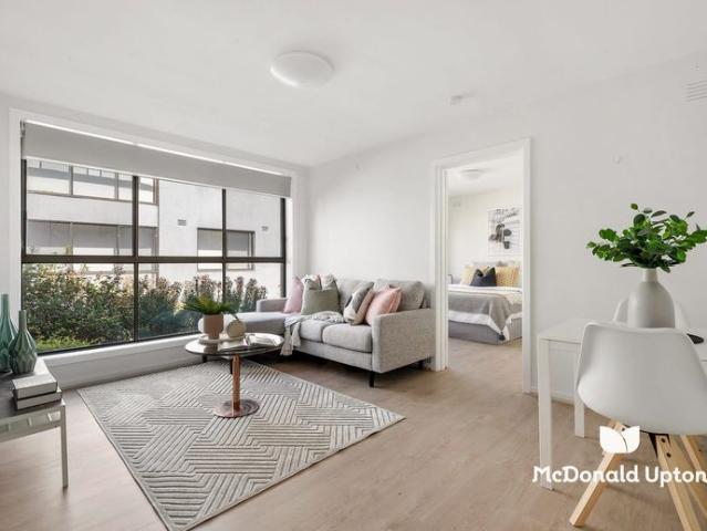 Lifestyle Gem in Magic Moonee Ponds!