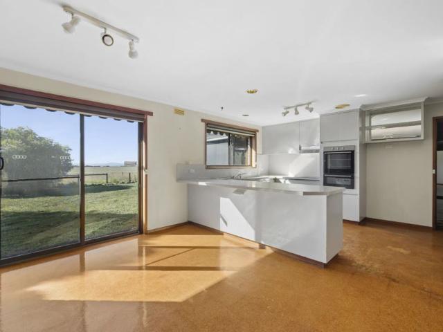 Lifestyle & Equestrian Property