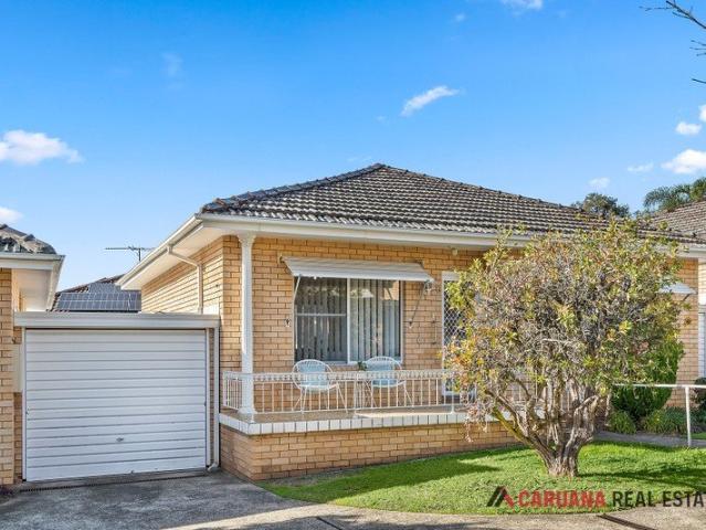 Lifestyle Excellence Steps to Cafes, Transport and Scarborough Park