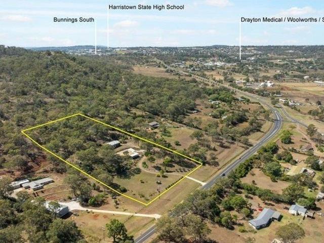 Lifestyle Home on 5 Acres