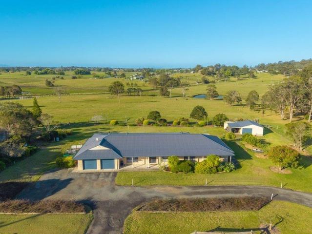 LIFESTYLE ON SMALL ACRES