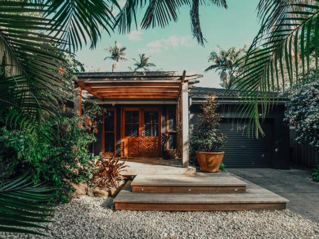 Lifestyle oasis in a sought after central Bangalow pocket