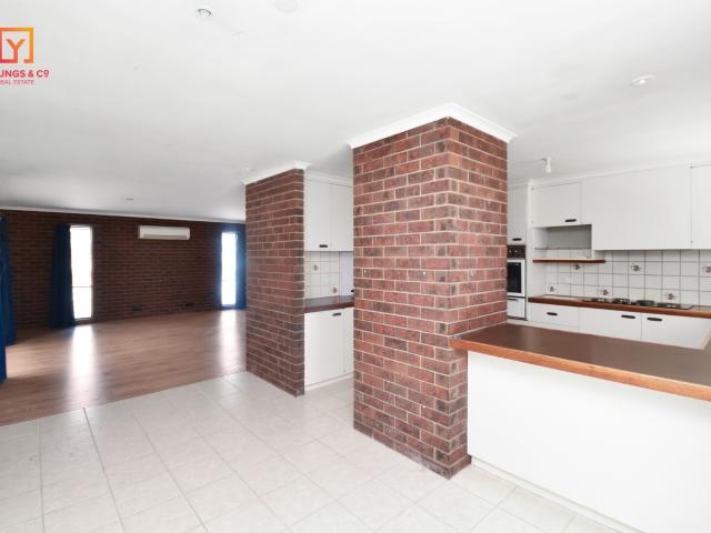 Lifestyle Opportunity – 5.85 hectares – Creek Backdrop 3 Bedrooms + Study – Large 12m x 18m Workshop