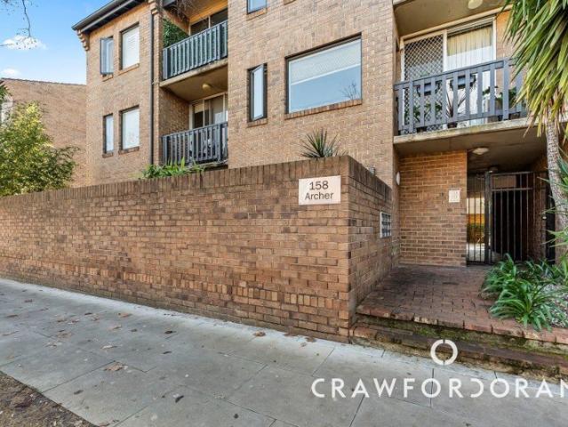 Lifestyle Opportunity in Superb Locale on Archer