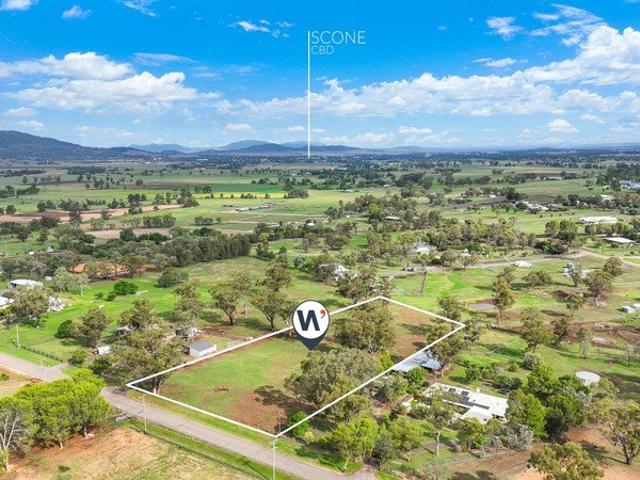 Lifestyle Opportunity Just Minutes from Town!