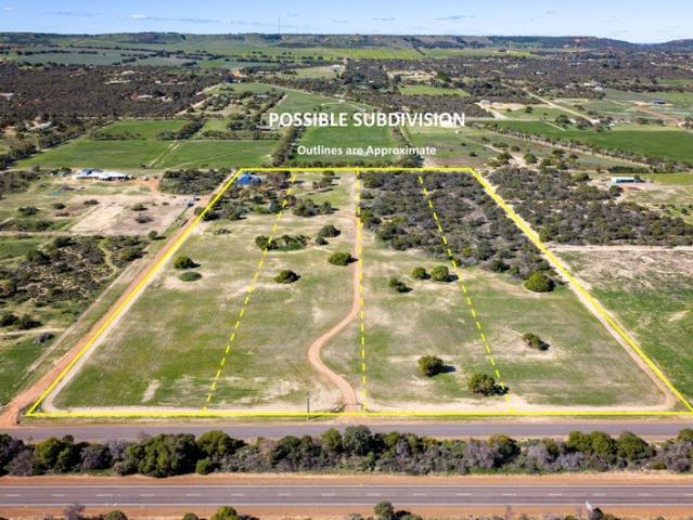 Lifestyle lot with sub division possibilities