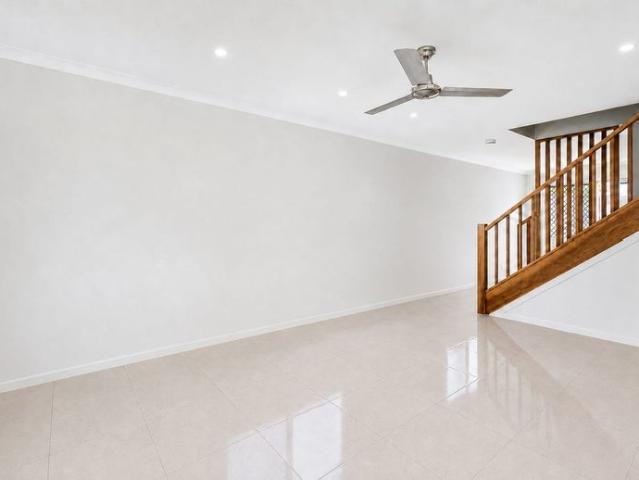 LIFESTYLE & LOCATION COMBINED Comfortable Living with a Relaxing Bushland Setting