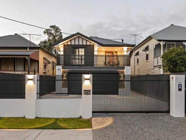 Lifestyle Location and Family Luxury
