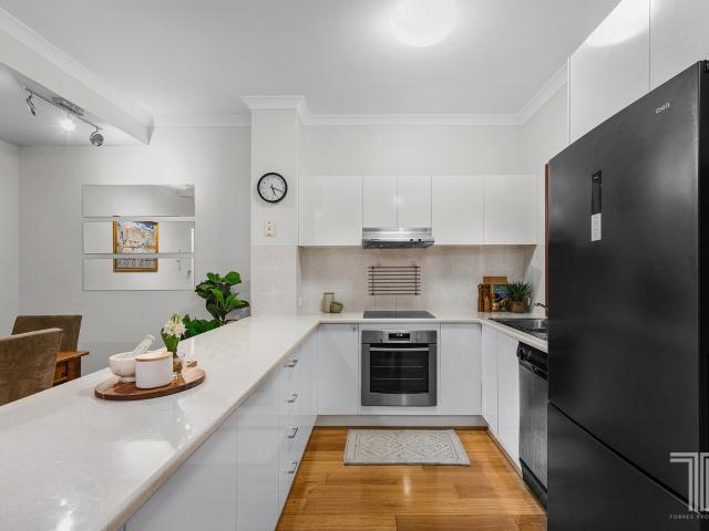 Lifestyle Location and Leafy Views in a Private Complex