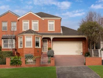 Lifestyle, Location and Low Maintenance