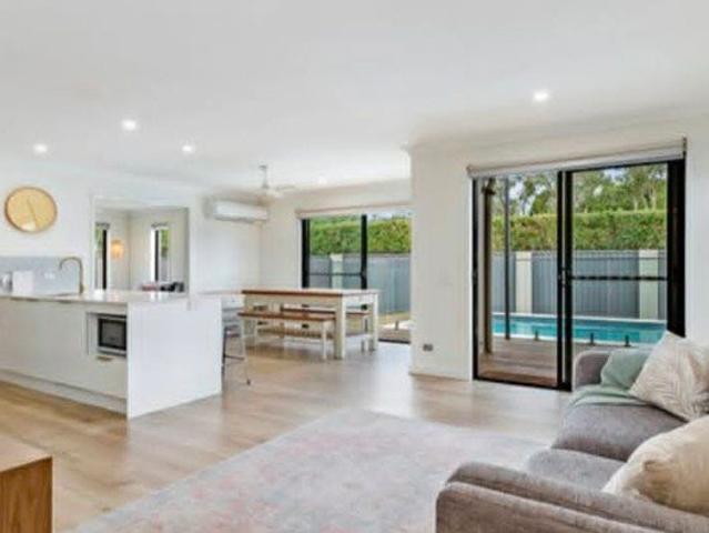 Lifestyle & Location at 2 Appollo Place, Oxenford