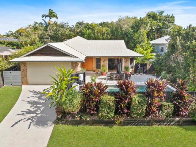 Lifestyle Location Opposite Park Reserve on Lake Doonella