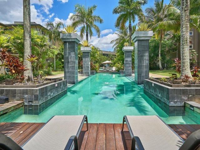 Lifestyle & Location Large Apartment Cairns One