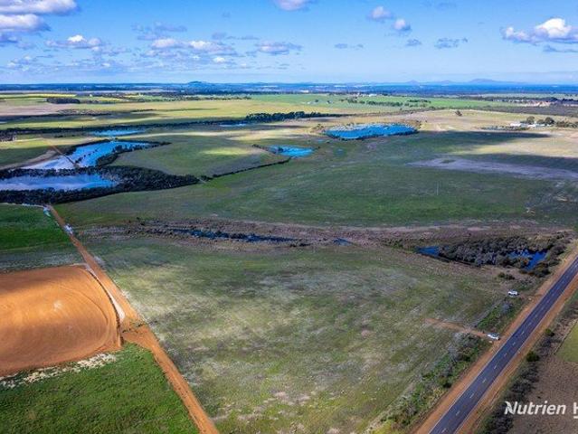 Lifestyle, Land & Opportunity on 96.9 Acres