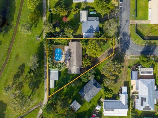 Lifestyle Living on 1,287m² Pool, Huge Sheds & Reserve Backdrop
