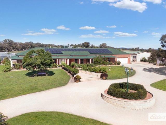 Lifestyle Living on 26 Acres