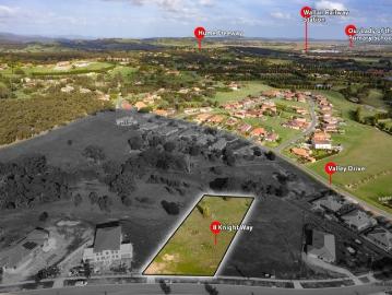 Lifestyle Living Awaits in Prestigious Hidden Valley !