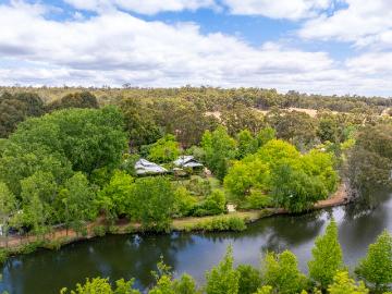Donnybrook, Donnybrook-balingup, Wellington Forest, Collie Area, Seal Island, Western Australia