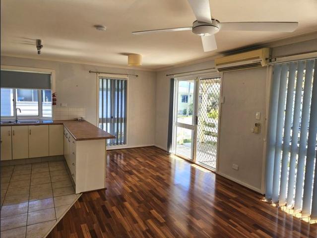 Lifestyle Living in Paradise Lake Resort Over 50s Community