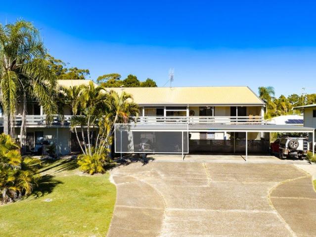 Lifestyle Living in town Walk to everything!