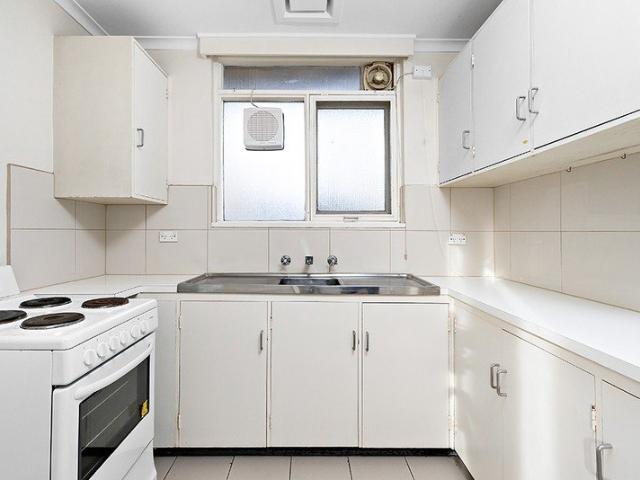 Coastal Convenience, With Easy Access To The Beach!