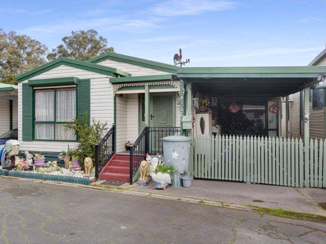 Lifestyle Living with Exceptional Community Facilities
