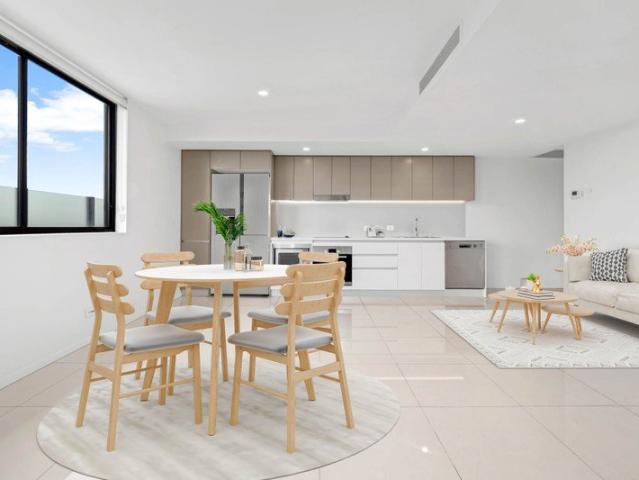 Lifestyle Living with Resort Amenities & City Convenience
