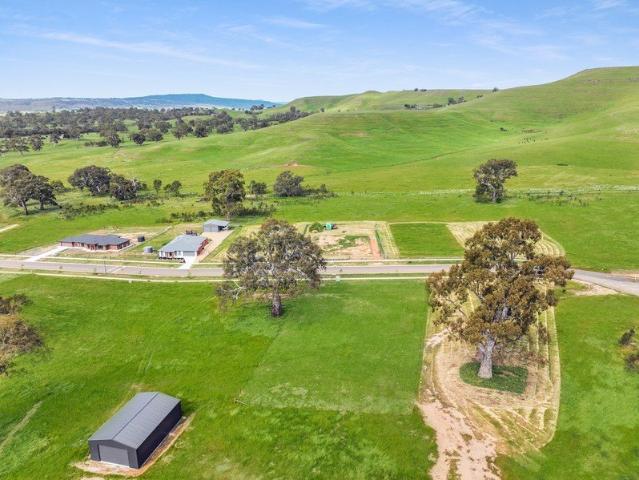 Lifestyle & Mountain Views in The Grange