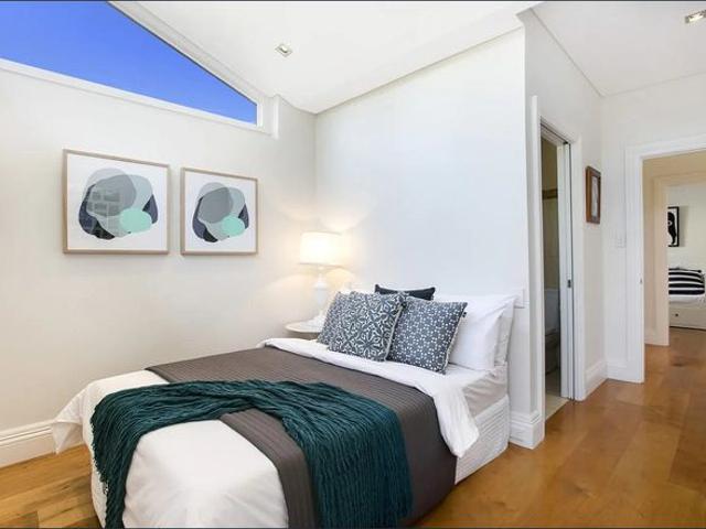 Lifestyle, Space and Comfort in Sought After Lilyfield