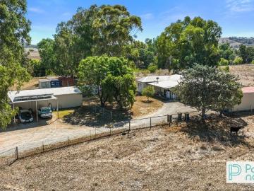 Lifestyle Acreage with River Appeal, Minutes from Manilla