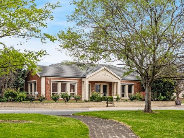 Lifestyle Prestige with Lakeside Living, Beautifully Reflected