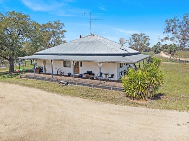 Lifestyle & Production close to Inverell
