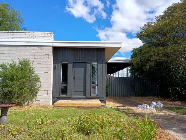 Lifestyle property in quiet court