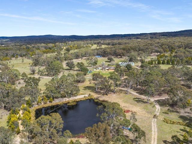 Lifestyle property on 137 acres in premier Quialigo setting