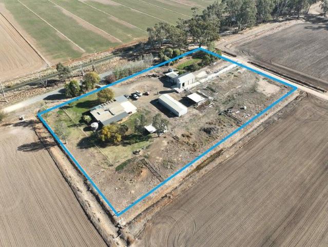 Lifestyle Property on 2.7 Acres approx