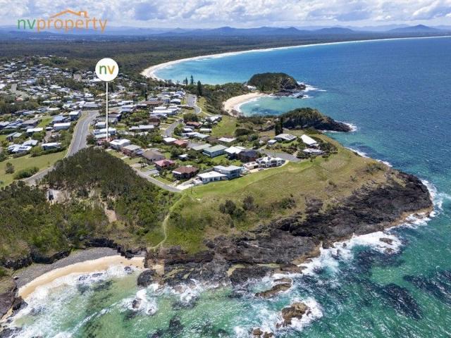 Lifestyle Property with Ocean Views & Development Potential