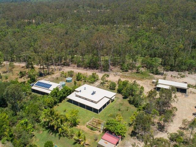 Lifestyle Retreat With Modern Home & Big Sheds