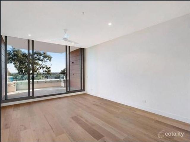 Lifestyle retreat at the heart of Lindfield Village!