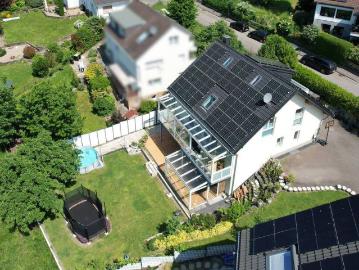 Lifestyle Unikat mit Blick ins Grüne! Repräsentatives EFH mit Garage u. fortschrittlichster Haustechnik