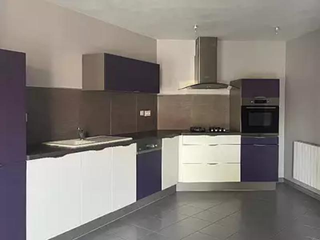 Liffol le Petit 52700 Location maison 5 pièces t5 au dernier étage