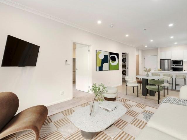 Light and bright apartment