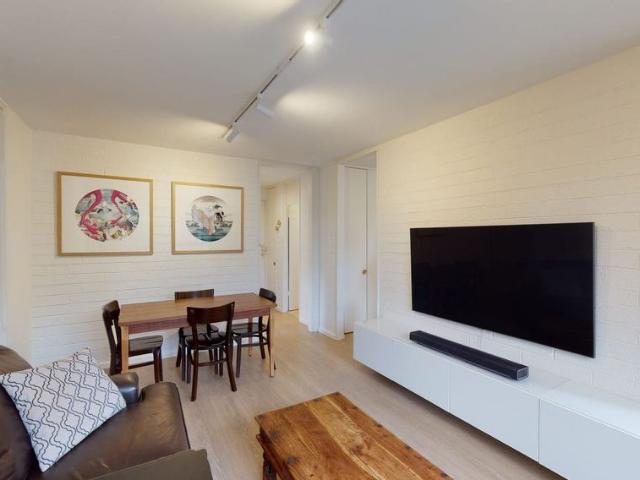 Light and bright apartment